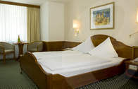 Doppelzimmer im Hotel König in Passau (Unsere komfortabel und bequem ausgestatteten Zimmer im Hotel König in Passau in Niederbayern laden zu verträumten Urlaubsstunden ein.)