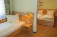 Dreibettzimmer im Hotel Gross in Ringelai ()